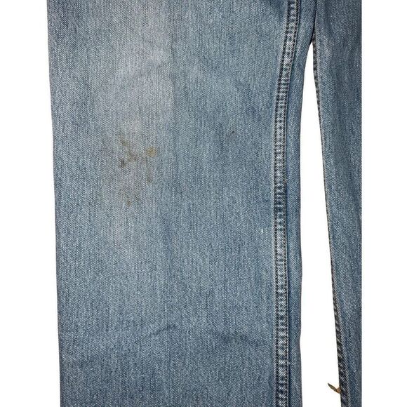 Vintage Levi’s 550 Relaxed Fit Medium Wash Men size 34/36 - Picture 5 of 12